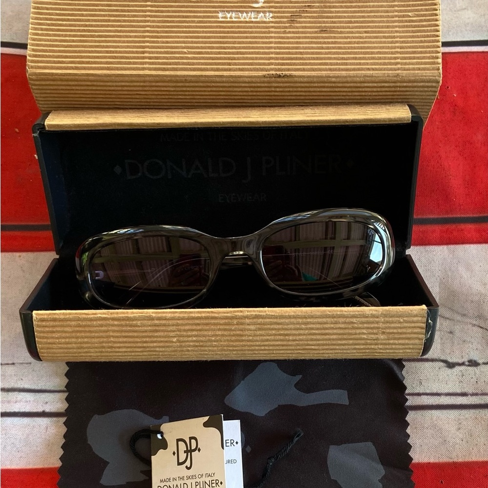 Donald J Pliner sunglasses
